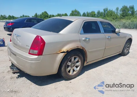 2006 Chrysler 300 z USA, uszkodzony, nr VIN 2C3LA43R26H515103